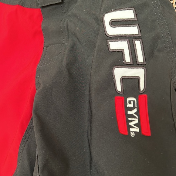📫 BUY 2 for $20📫Authentic UFC Gym MMA sports Fight Kick Boxing Grappling shorts - Picture 2 of 7